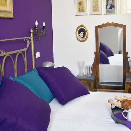 900 Bed and Breakfast Livorno Exteriör bild