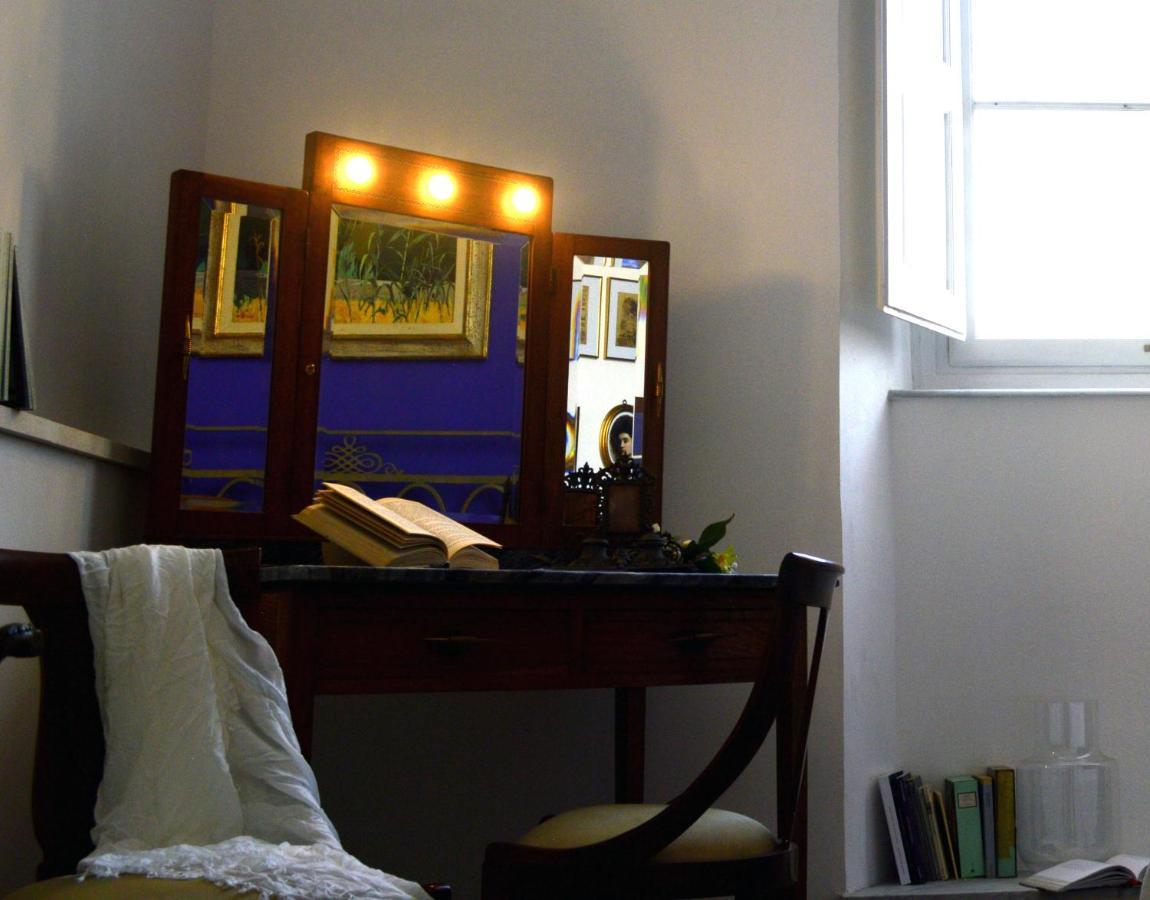 900 Bed and Breakfast Livorno Exteriör bild