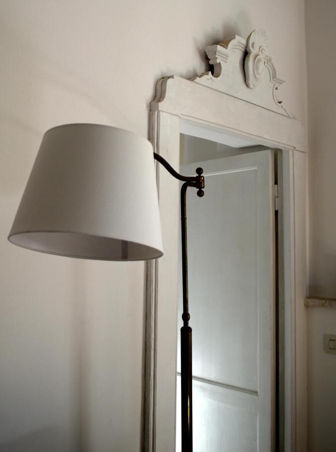 900 Bed and Breakfast Livorno Exteriör bild